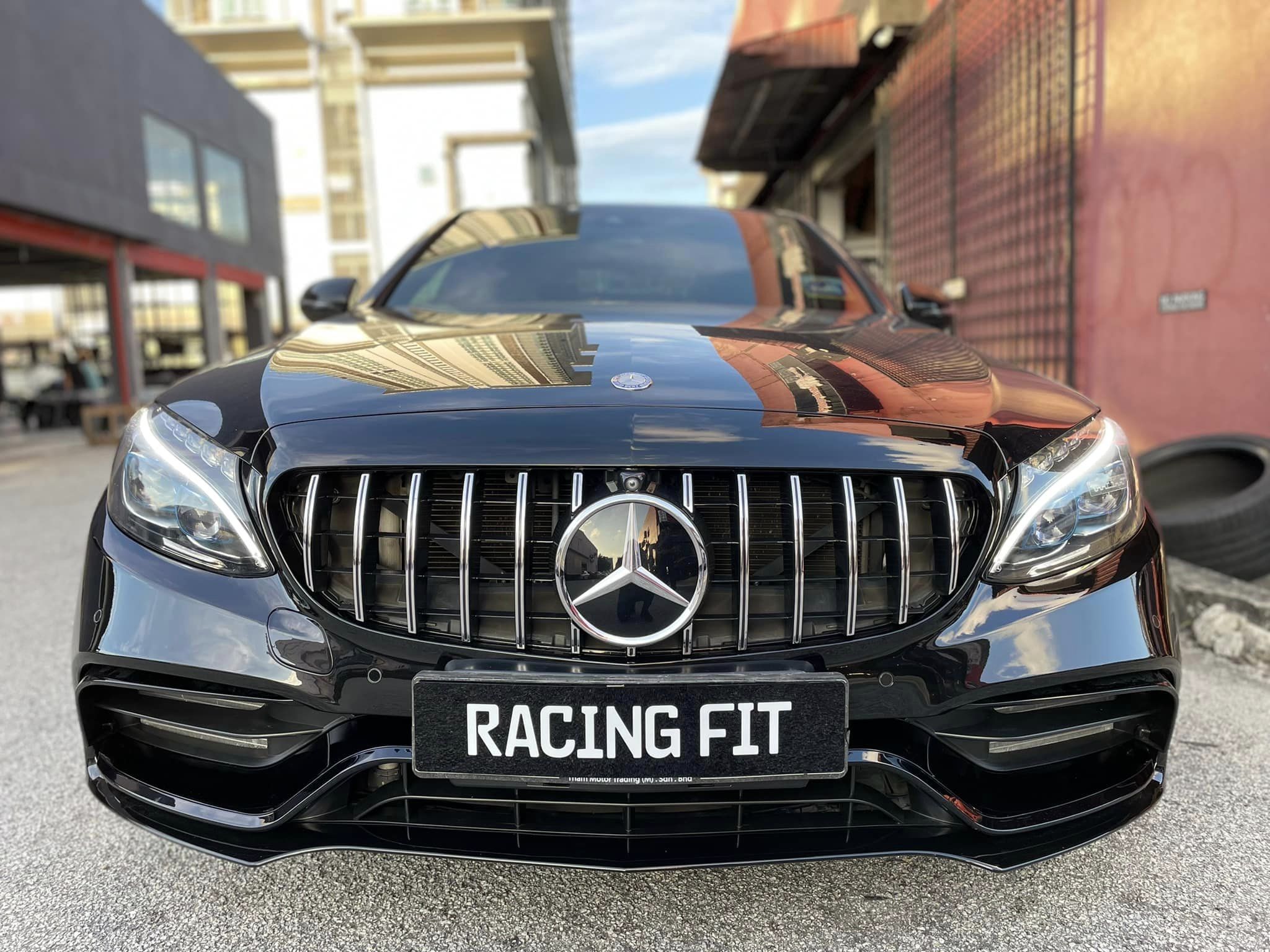 W205 C-Class C63S FACELIFT BODYKIT CONVERSION